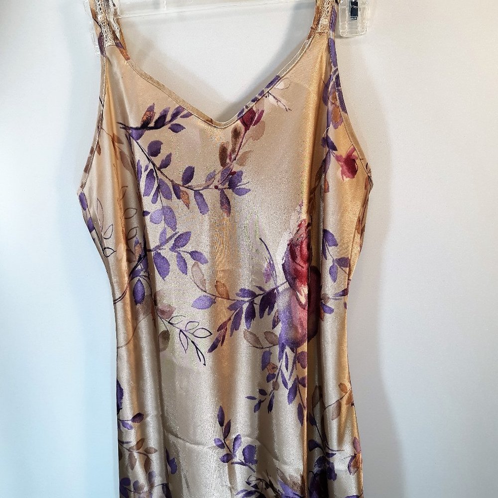 VINTAGE INNER MOST NIGHTGOWN SIZE MEDIUM, ANKLE LENGTH
